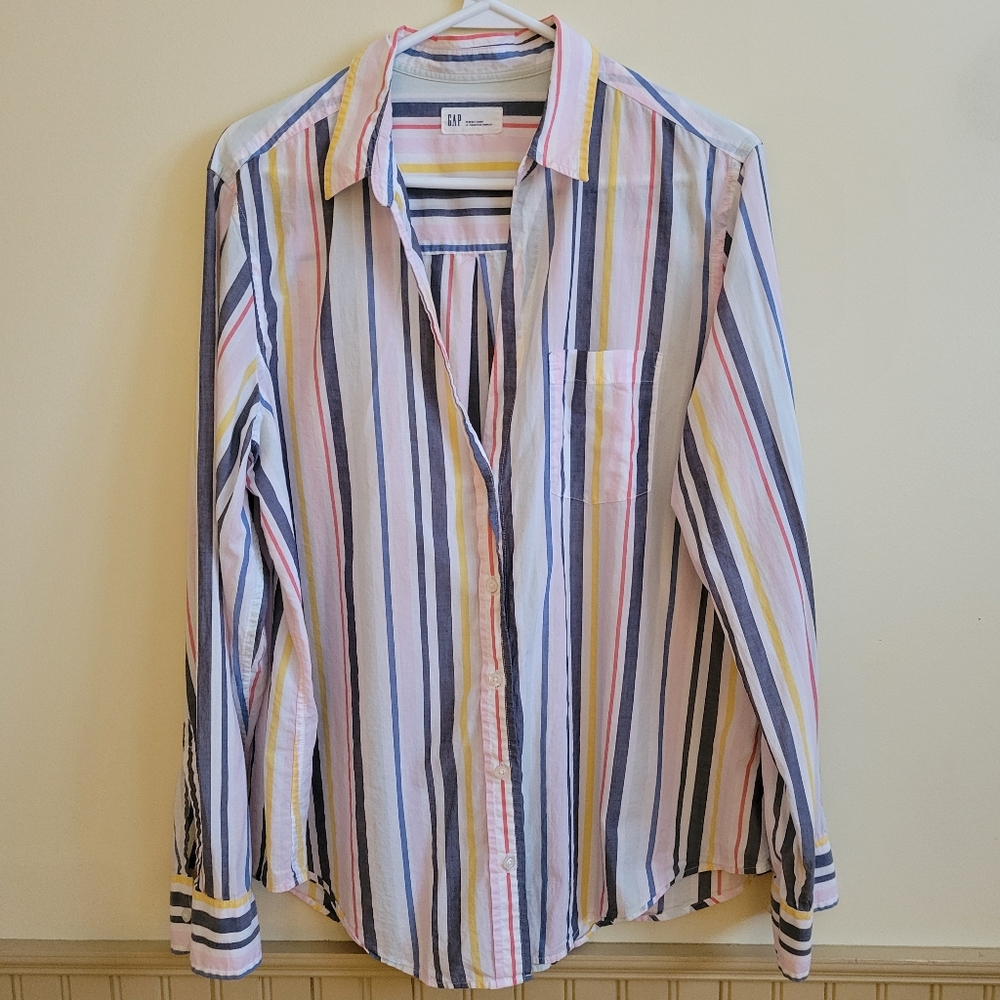 Gap perfect shirt: Striped button up